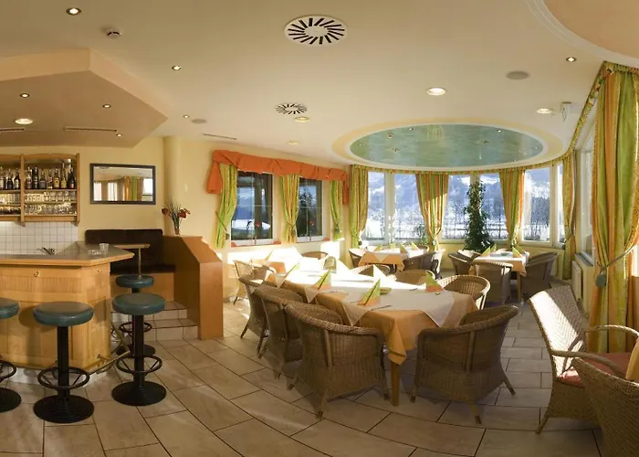 Vomperhof ホテル 3*