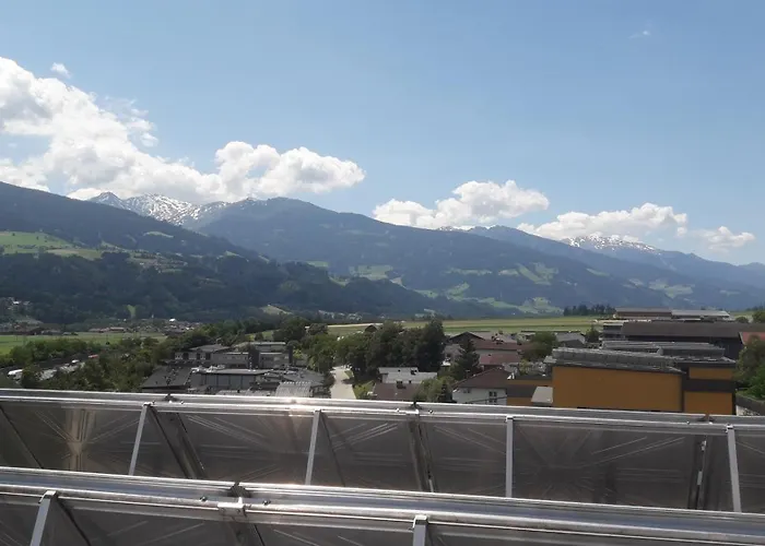 Vomperhof ホテル 3*